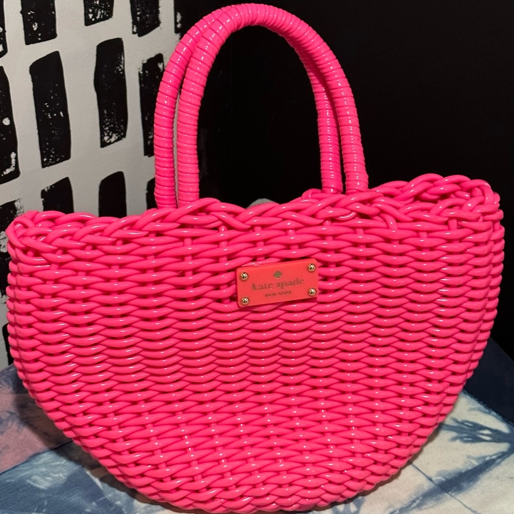 Kate Spade New York Beach Club Basket handbag in pink